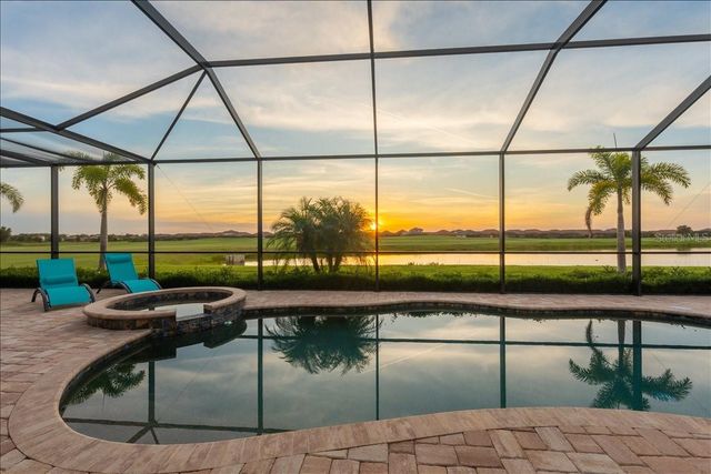 5732 MULLIGAN WAY, Lakewood Ranch, FL 34211