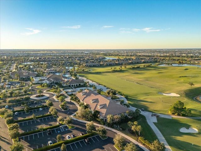 5732 MULLIGAN WAY, Lakewood Ranch, FL 34211