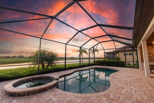 5732 MULLIGAN WAY, Lakewood Ranch, FL 34211
