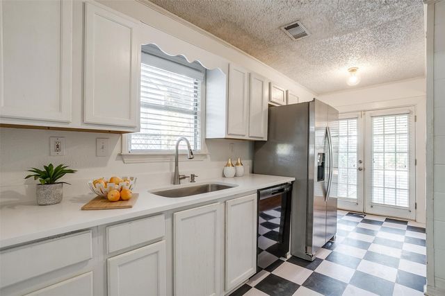 3824 Birchman Avenue, Fort Worth, TX 76107