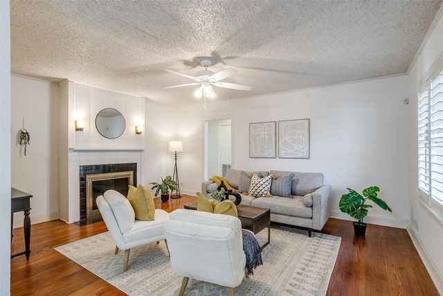 3824 Birchman Avenue, Fort Worth, TX 76107