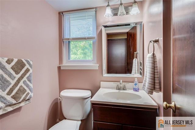 741 Decamp Drive, Hillsborough, NJ 08844