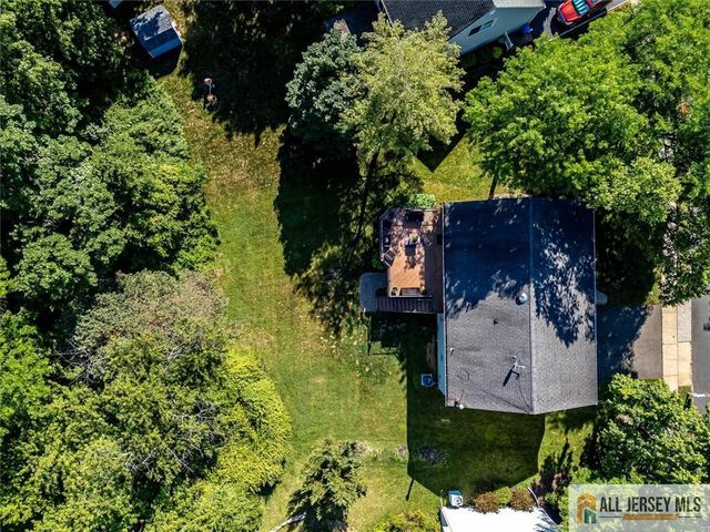 741 Decamp Drive, Hillsborough, NJ 08844