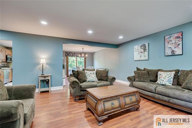 741 Decamp Drive, Hillsborough, NJ 08844