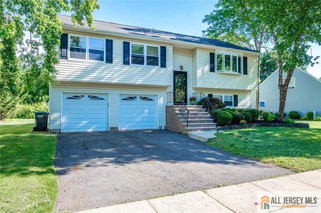 741 Decamp Drive, Hillsborough, NJ 08844