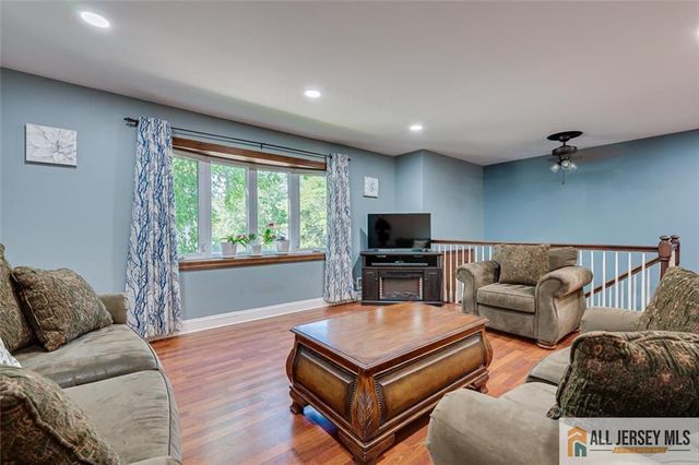 741 Decamp Drive, Hillsborough, NJ 08844