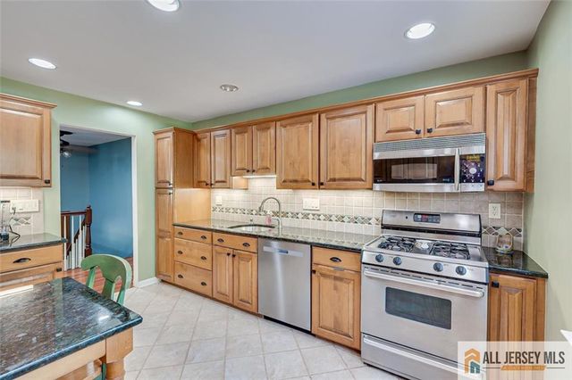 741 Decamp Drive, Hillsborough, NJ 08844