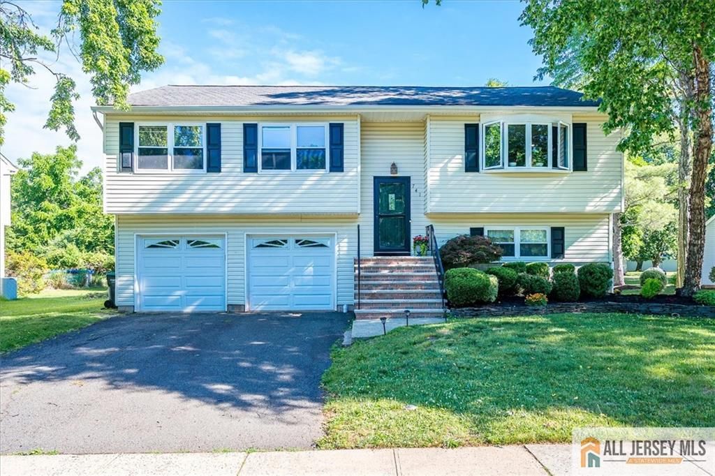 741 Decamp Drive, Hillsborough, NJ 08844