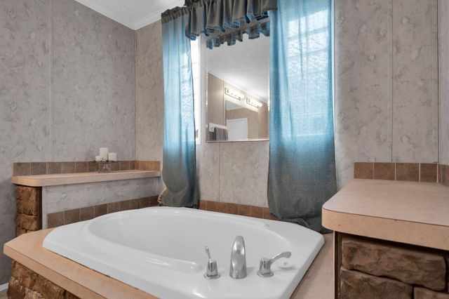 110 Moonshine Lane, Old Fort, TN 37362