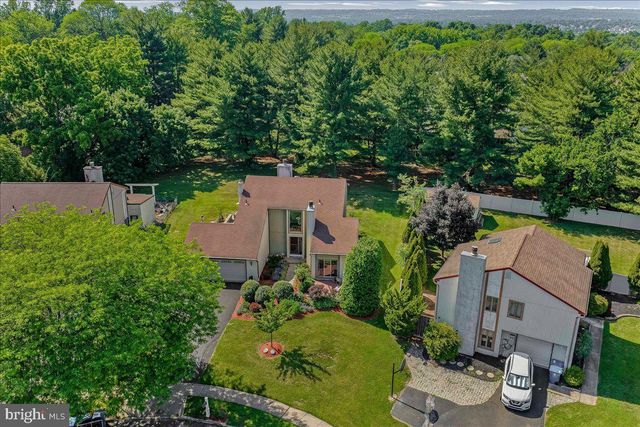 103 GROVE CIR, Chalfont, PA 18914