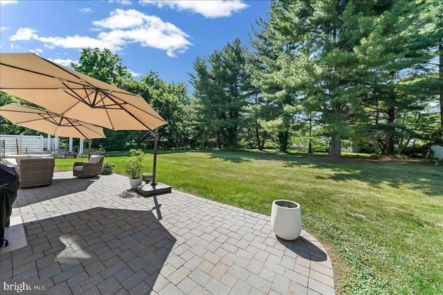 103 GROVE CIR, Chalfont, PA 18914