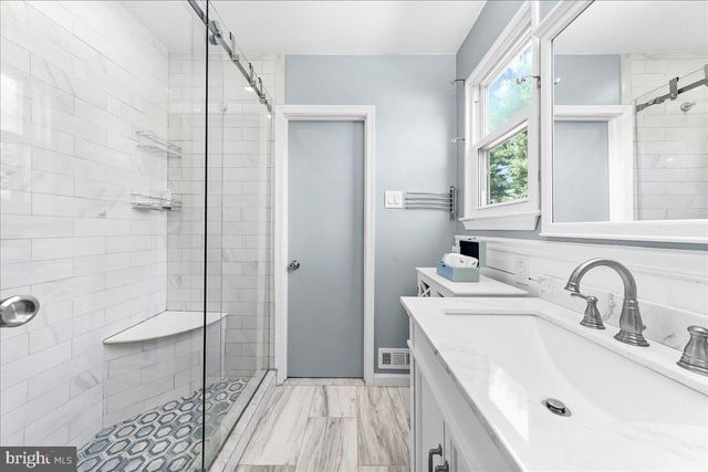 103 GROVE CIR, Chalfont, PA 18914