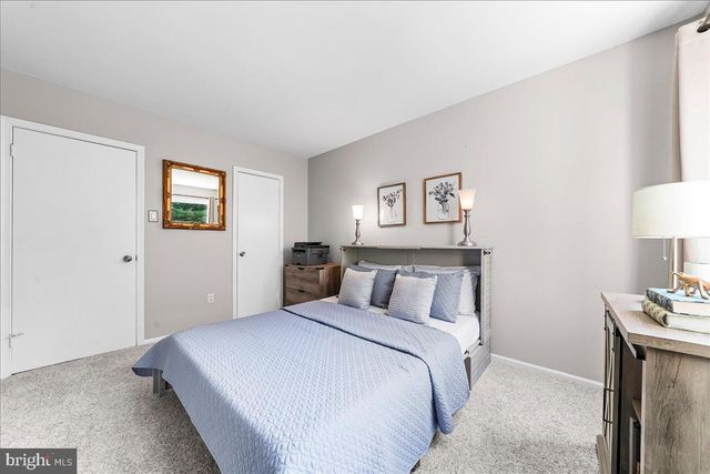 103 GROVE CIR, Chalfont, PA 18914