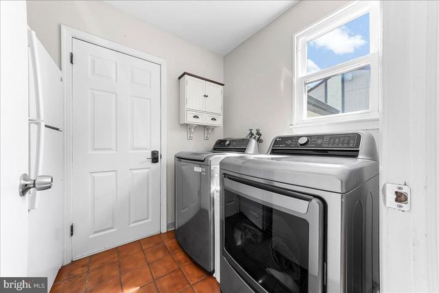 103 GROVE CIR, Chalfont, PA 18914