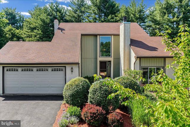 103 GROVE CIR, Chalfont, PA 18914