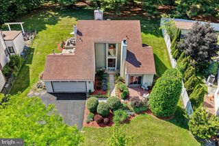 103 GROVE CIR, Chalfont, PA 18914