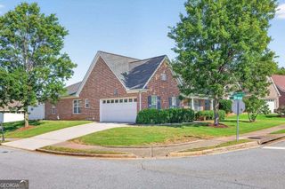 1237 Laurelwood Lane, Lawrenceville, GA 30045
