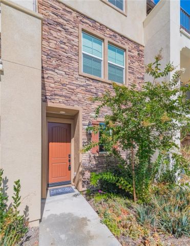 209 Niebla Lane, Mission Viejo, CA 92692
