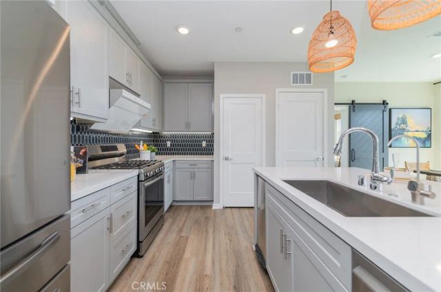 209 Niebla Lane, Mission Viejo, CA 92692
