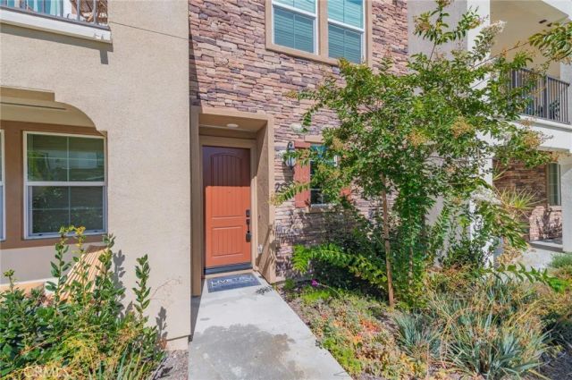 209 Niebla Lane, Mission Viejo, CA 92692