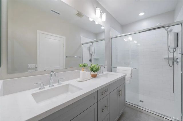 209 Niebla Lane, Mission Viejo, CA 92692