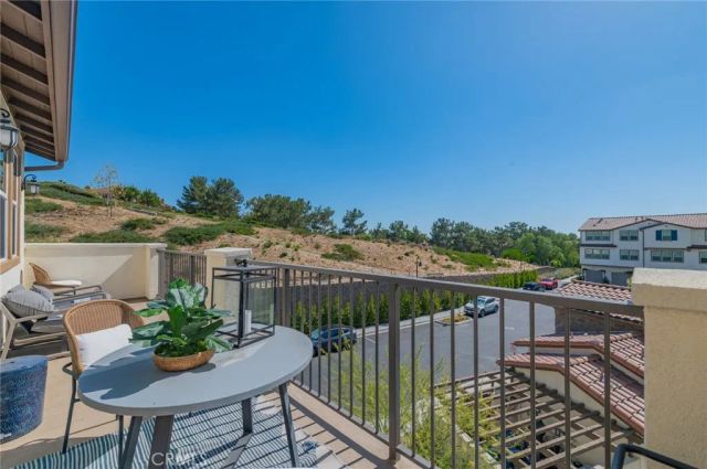 209 Niebla Lane, Mission Viejo, CA 92692