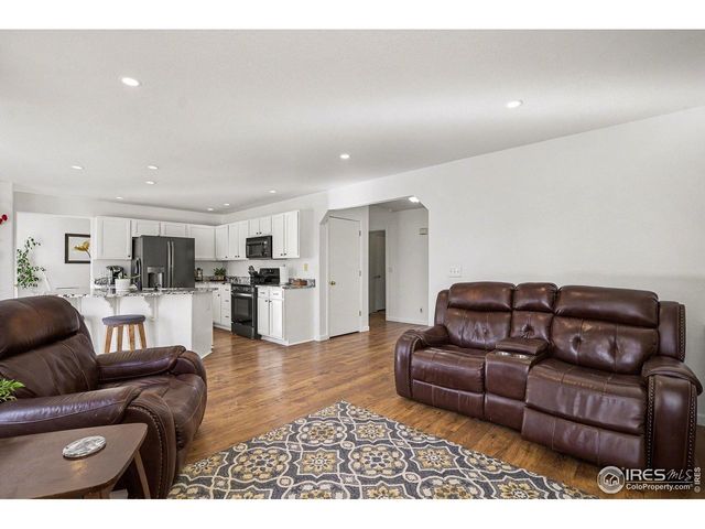 329 Simmons St, Erie, CO 80516