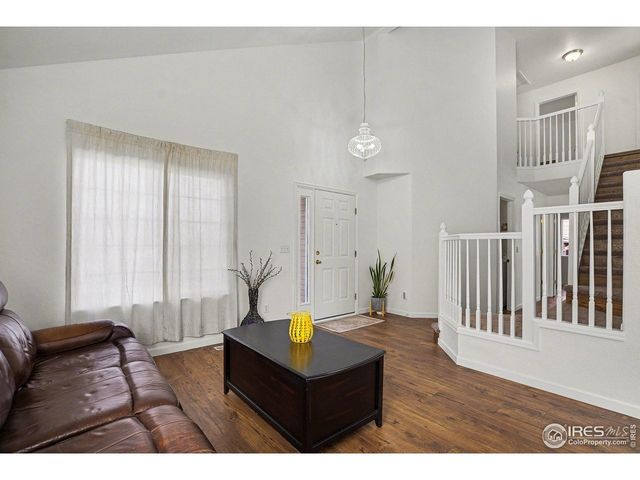 329 Simmons St, Erie, CO 80516