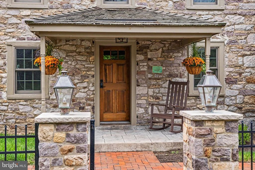 5951 CARVERSVILLE RD, DOYLESTOWN, PA 18902 — photo 4