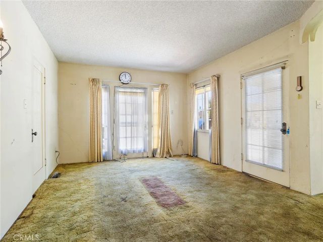 966 E Glenoaks Boulevard, Glendale, CA 91207