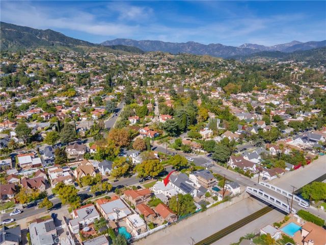 966 E Glenoaks Boulevard, Glendale, CA 91207