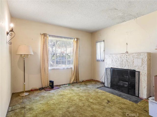 966 E Glenoaks Boulevard, Glendale, CA 91207