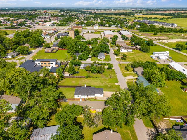 405 E Maple Street, Celina, TX 75009