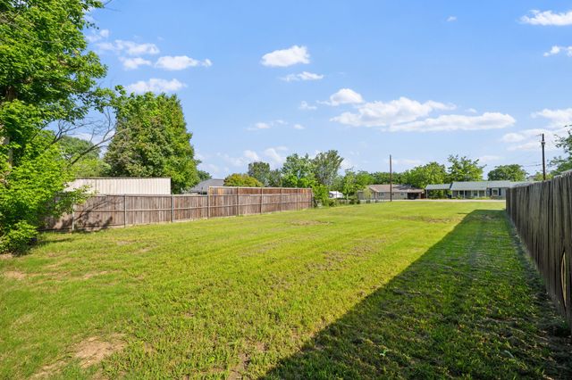 405 E Maple Street, Celina, TX 75009