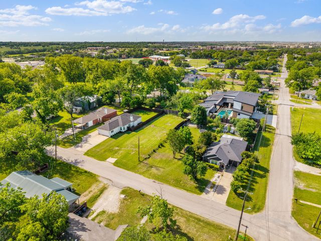 405 E Maple Street, Celina, TX 75009