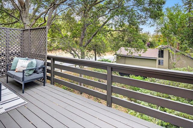 97 Clarewood Ln, Oakland, CA 94618