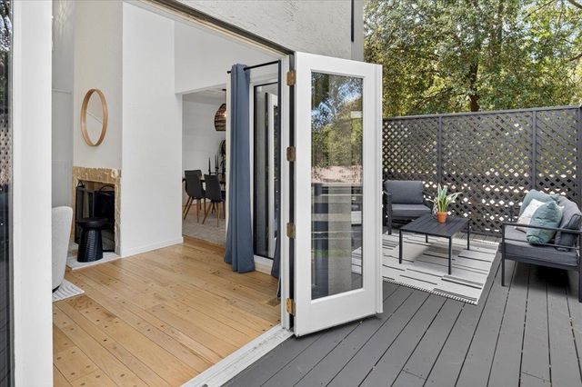 97 Clarewood Ln, Oakland, CA 94618