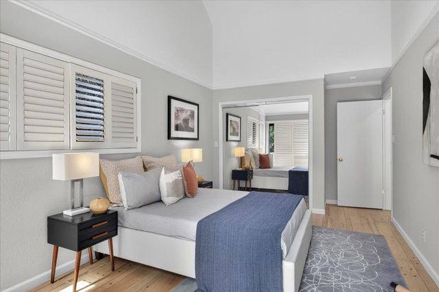 97 Clarewood Ln, Oakland, CA 94618