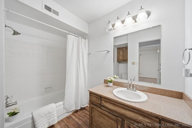 7455 S Yale Avenue 138, Tulsa, OK 74136