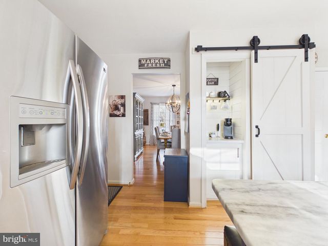 3689 HETTEN LN, Woodbridge, VA 22193