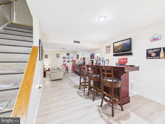 3689 HETTEN LN, Woodbridge, VA 22193