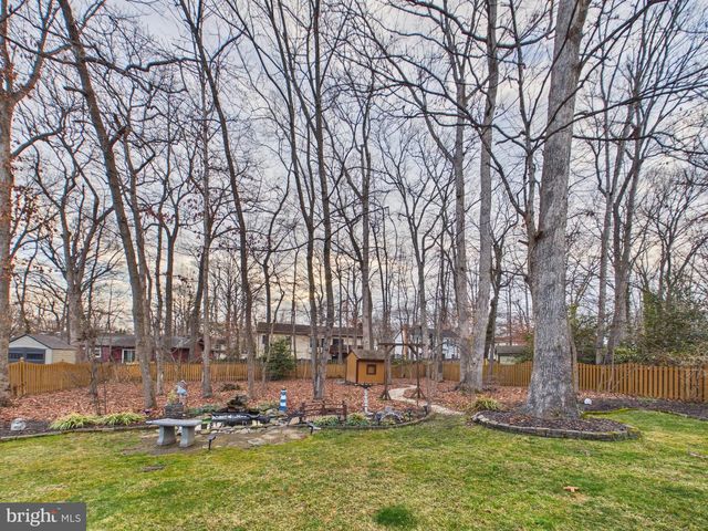 3689 HETTEN LN, Woodbridge, VA 22193