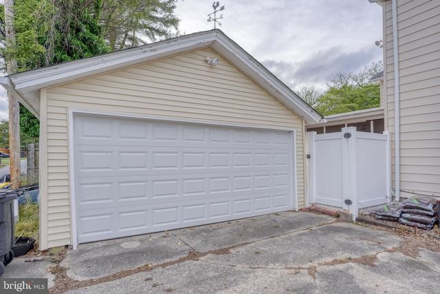 20 RODNEY RD, Dover, DE 19901