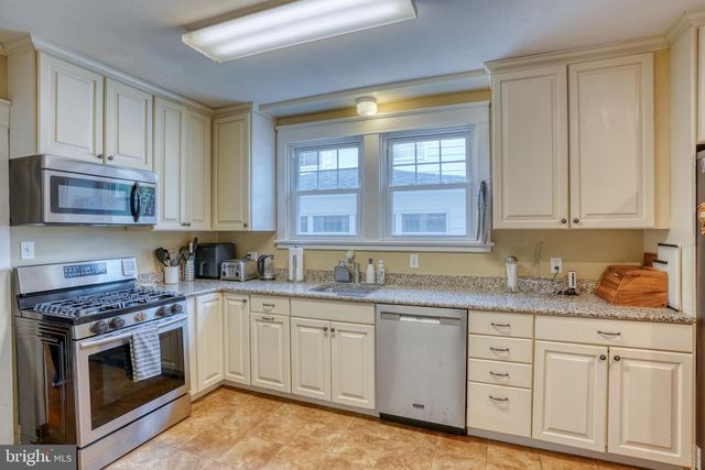 20 RODNEY RD, Dover, DE 19901