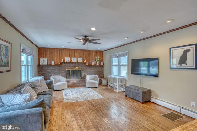 20 RODNEY RD, Dover, DE 19901