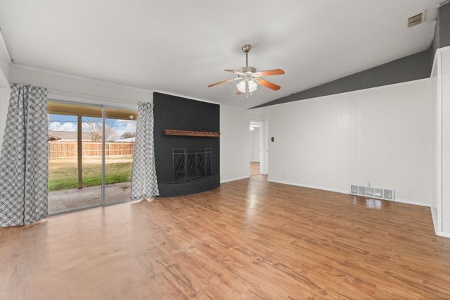 1108 Trace Road, Cleburne, TX 76033