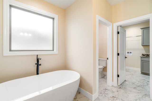 34 Victoria Lane, Hot Springs Village, AR 71909