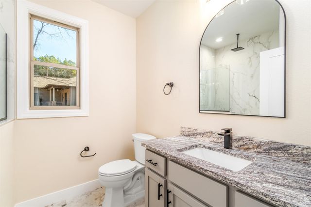 34 Victoria Lane, Hot Springs Village, AR 71909