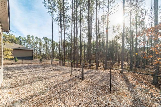 34 Victoria Lane, Hot Springs Village, AR 71909