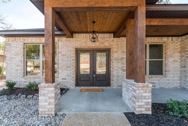 34 Victoria Lane, Hot Springs Village, AR 71909